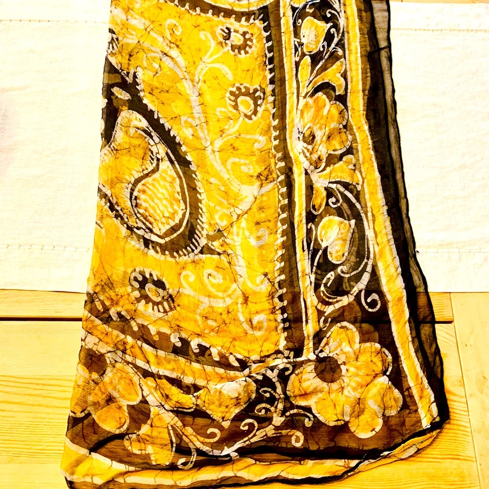 Square handkerchief style scarf yellow and black floral thin